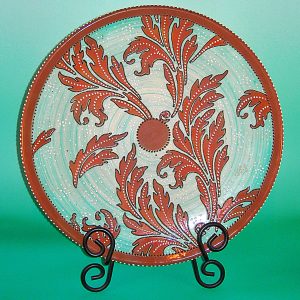 24 Oval Red Leaf Plate